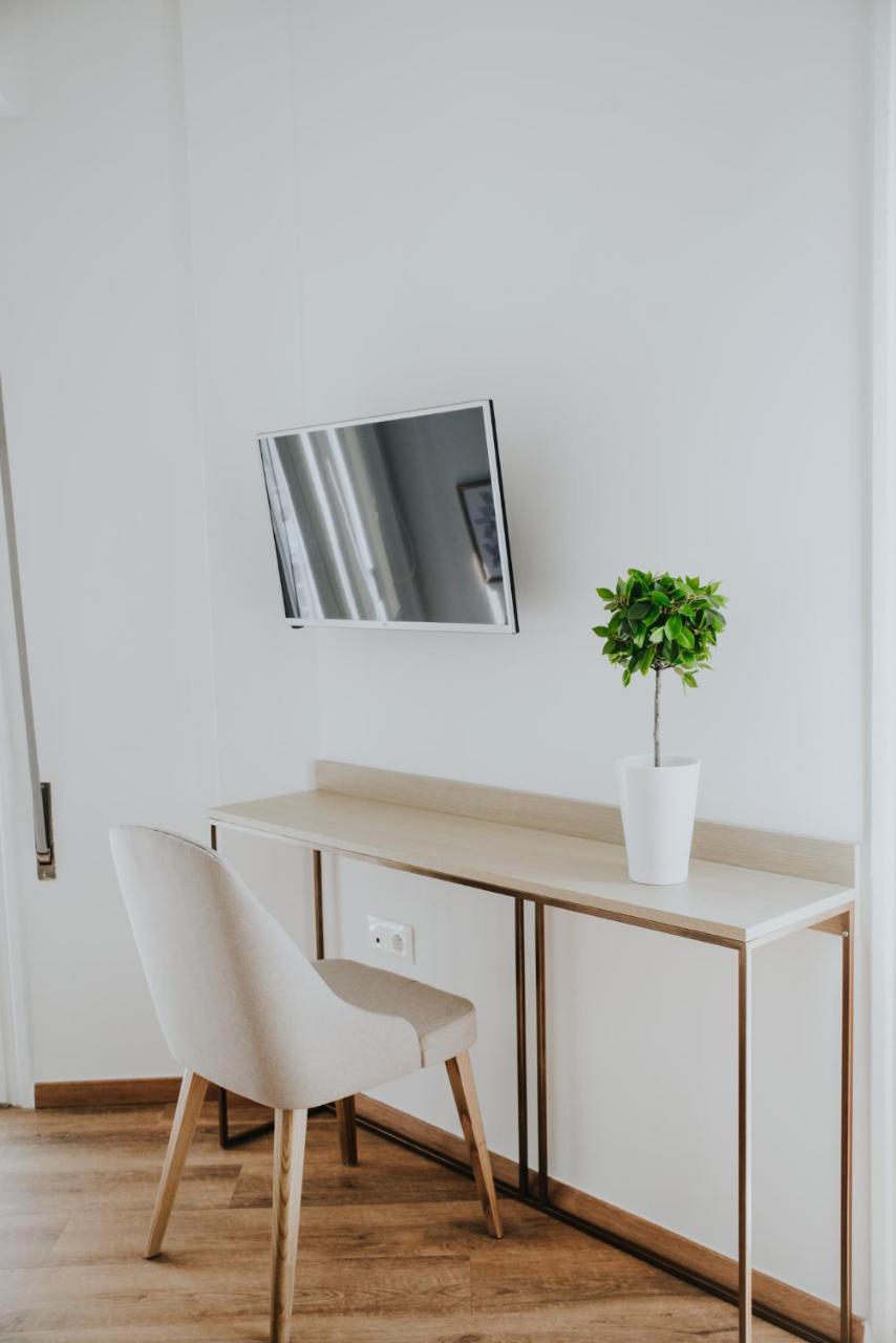 Voulis Attico Rooms & Apartments أثينا المظهر الخارجي الصورة